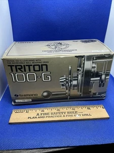 Vintage Shimano Triton 100-G Level Wind Angelrolle in Box mit Papieren, Neu S40 - Bild 1 von 9