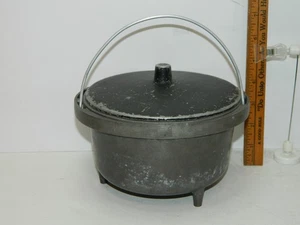 Service Ideas Cast Aluminum Mini Country Kettle With Lid 3 Legs  Made in USA - Picture 1 of 8
