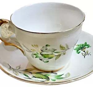 Vintage Regency Bone China England Teacup & Saucer Set Lily Lillies Floral Gold - Picture 1 of 5