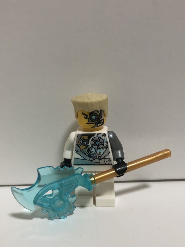  LEGO Ninjago Mini Figure Zane (Techno Robe) - Rebooted