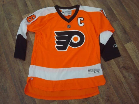 Mike Richards 2010 CAPTAIN  Philadelphia Flyers Reebok Youth L/XL Jersey Cover