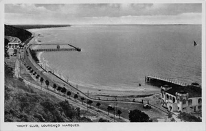 Postal MOZAMBIQUE: RPPC Yacht Club, Lourenco Marques, años 30 - Imagen 1 de 2
