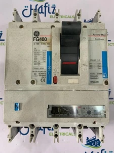 Interruptor de circuito de caja moldeada GE FG400 FGN406F400LF 400 A 4 POLOS 50 KA - Imagen 1 de 7