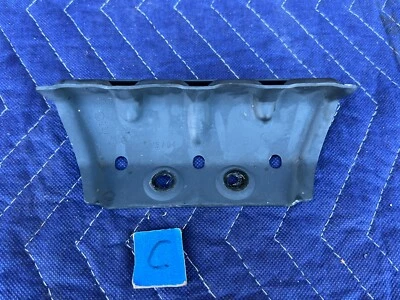 Soporte de batería superior para Audi S4 B6 B7 8E 2003-2009 montaje 8E0802837 OEM #687EM Foto 1 de 4