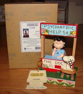 Peanuts by Jim Shore, THE DOCTOR IS IN, Lucy PSYCHIATRIC Booth (6008971) Snoopy - Image 1 of 4