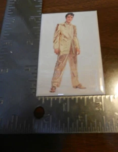 NEW ELVIS PRESLEY GOLD LAME MAGNET - Imagen 1 de 1