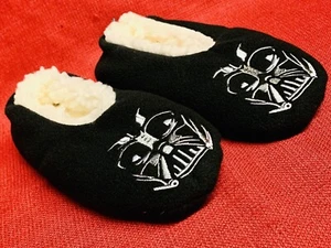 Disney Star Wars Darth Vader Fuzzy Babba Womens M/L-8/10 Shoe Sz Plush Slippers - Picture 1 of 8