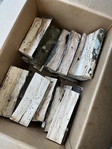 Brennholz Kaminholz Grillholz Schwarzwaldholz Buche 25kg ofenfertig 33cm - Bild 1 von 3