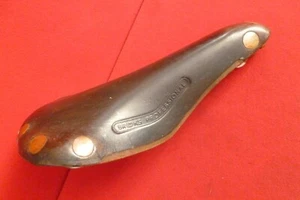 VINTAGE BROOKS PROFESSIONAL LEATHER SADDLE with LARGE COPPER RIVETS, ENGLAND - Picture 1 of 8