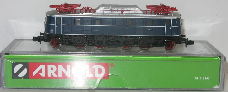 Arnold N HN2125 DB Blue BR E19 12 Electric Loco Light Function + DCC Fitted - Image 1 of 4