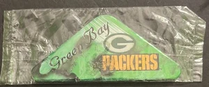 GREEN BAY PACKERS NFL TRIANGLE PAPER FOOTBALL SEALED SERIES II NEW IN PACKAGE - Picture 1 of 2