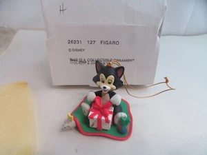 Vintage Disney by Grolier Christmas ornament pinocchios Figaro cat - Picture 1 of 3
