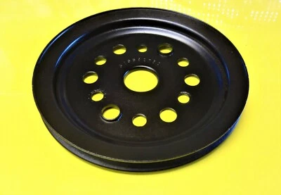OEM Chevy C10 Polea de manivela 69 GMC C20 K2500 350 CI 8 cilindros 3755820 BC Foto 1 de 4