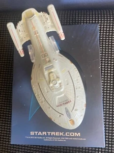 2013-Eaglemoss-Star Trek-U.S.S. Voyager-NCC-74656-4833-A/B -Die Cast Metal Ship - Picture 1 of 7