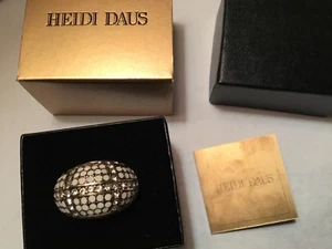 NIB AUTHENTIC SIGNED HEIDI DAUS (12) CLEAR & OPEQUE CRYSTAL ART DECO RING NO RES - Picture 1 of 7