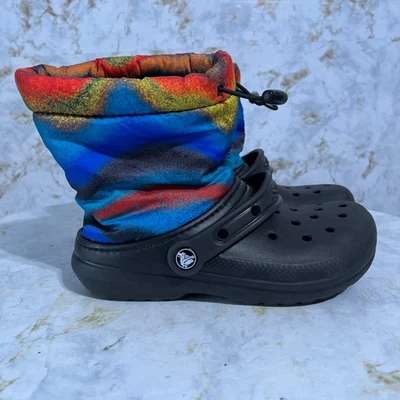 Crocs Forrado Neo Puff Jóvenes Niños Talla 3 Zapatos Negro Colorido Informal Botas Cómodas Foto 1 de 4