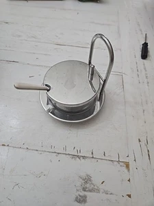 Vintage Edelstahl & Glas Parmesan Käsekeller mit Löffel - Bild 1 von 8