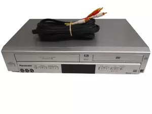 Panasonic PV-D4734S Combo DVD VCR registratore VHS stereo hi-fi senza telecomando testato - Foto 1 di 15