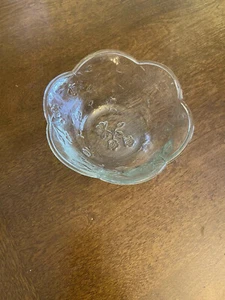 Beautiful Floral Crystal Glass Cereal Fruit Bowl 8 Inches 3 And Half Deep - Picture 1 of 3