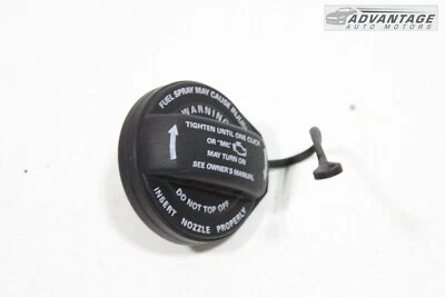 AUDI A5 F5 2018-2023 2,0 L trasero combustible gasolina tanque tapa de llenado negro OEM Foto 1 de 4