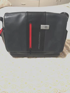 Messenger PIQUADRO , porta computer e porta iPad®10,5"/iPad 9,7" - Foto 1 di 4