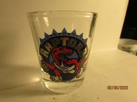 Toronto Raptors 1994 NBA- standard shotglass- new Cover