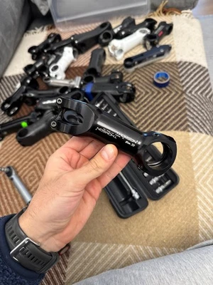 Thomson Elite X4 Road Bike Stem 31.8 x 110mm 10° Alloy BLACK 4-Bolt SM-E140 CX - Image 1 of 4