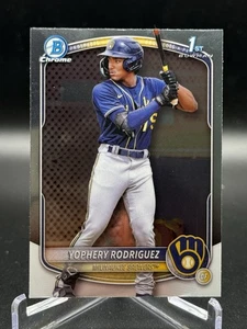 2025 Bowman Chrome Prospect Yophery Rodriguez 1st Bowman Milwaukee Brewers - Picture 1 of 2