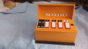 LGB 5080, gelbes Schaltpult für Beleuchtung - Bild 1 von 2