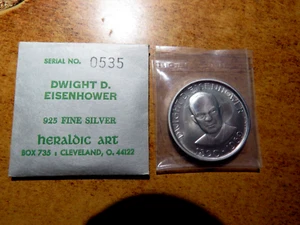 Medaglia Arte Araldica: "DWIGHT D. EISENHOWER" Super Gemma FDC Confezione Originale D8 - Foto 1 di 4