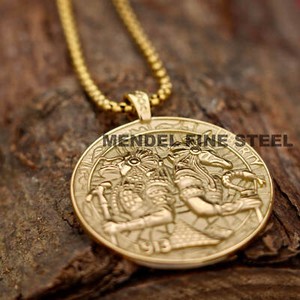 Gold Round Necklaces \u0026 Pendants for Men 
