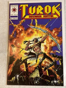 Turok: Dinosaur Hunter #10 1993 VF+/NM Valiant Comics - Picture 1 of 1