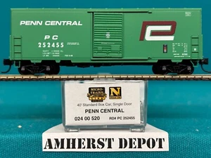 024 00 520 Micro Trains Penn Central Box Car Spur N PC NEU 02400520 - Bild 1 von 2