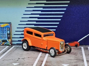 1:64 Hot Wheels Limited Edition Bob Tindle's 1932 32 Ford Vicky Orange Crate Car - Picture 1 of 10