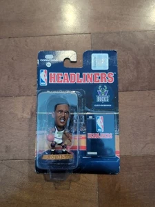 1996 Corinthian Headliners Glenn Robinson Milwaukee Bucks 3" Figure - Picture 1 of 3
