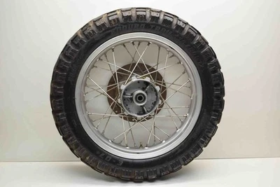 Llanta de aleación de rueda trasera BMW F650GS 2003 Foto 1 de 4