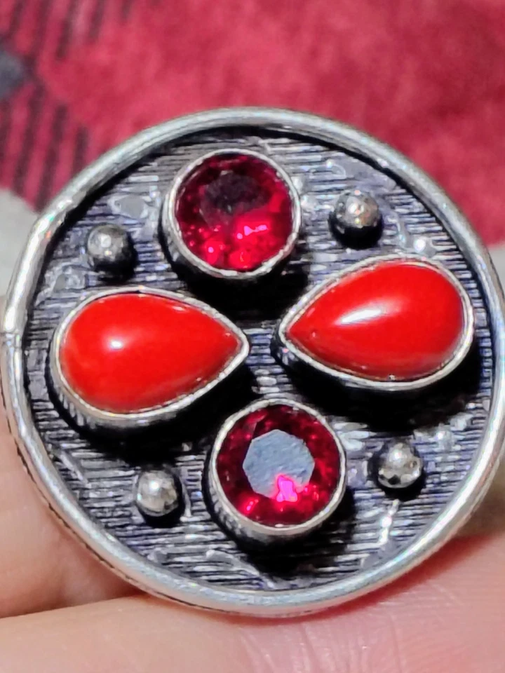 Anillo llamativo de plata de ley 925 coral rojo y granate talla 9,25 boho modernista Foto 1 de 1