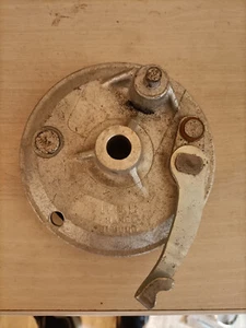 FLASQUE DE FREIN AVANT MOTOBECANE AV 89.. - Photo 1/2