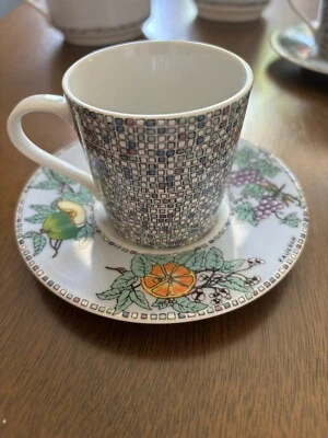 РЕДКИЙ винтажный Fouchon Париж эспрессо чашки комплект из 2 Париж геометрический фрукт б/у в отличном состоянии - Изображение 1 из 4