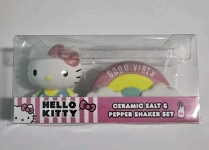 Hello Kitty & Regenbogen Keramik Salz & Pfefferstreuer Set Rosa Schleife Sanrio - Bild 1 von 9