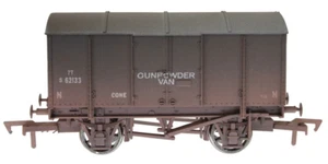 Dapol 4F-013-171W SR Gunpowder Van Dark Grey 62133 Weathered OO Gauge -T48 - Picture 1 of 9