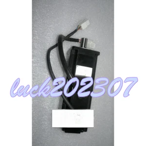 Servomotor #TX usado 1 pieza Yaskawa SGM-04A314B - Imagen 1 de 1