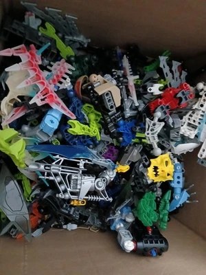 乐高 BIONICLE Hero 工厂散装套装 1 磅 RANDOM 零件面具 MOCs — 第 1/4 张图片
