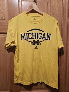 Rare Vintage Michigan Wolverines Football 2008 Season T-Shirt Small Adidas - Picture 1 of 3