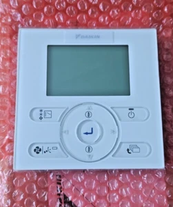 Daikin wall controller - Picture 1 of 4