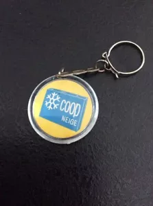 Vintage Keychain COOP Neige - Picture 1 of 2
