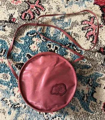 Cartera Bandolera De Colección Carlos Falchi Malva Rosa Círculo Cocodrilo Cuero Usada en Excelente Condición HK Foto 1 de 4