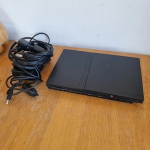 Playstation 2 Slim Konsole Schwarz PS2 + Kabel FUNKTIONIERT - Bild 1 von 9