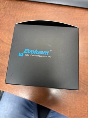 NEW EVOLUENT VM4R Vertical Mouse 4 Right Wired Right-Hand Silver/Black - Image 1 of 4