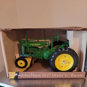 ERTL John Deere 1937 Model G Tractor Toy Diecast Metal 1:16 548 - Picture 1 of 4
